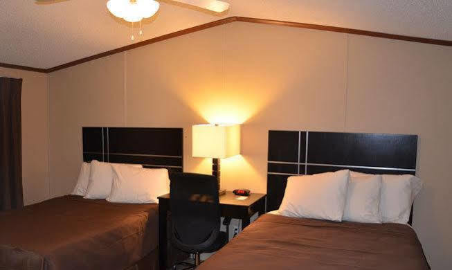 Dilley Lodge Eksteriør bilde